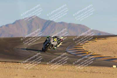 media/Dec-16-2023-CVMA (Sat) [[bb38a358a2]]/Race 13 Amateur Supersport Middleweight/